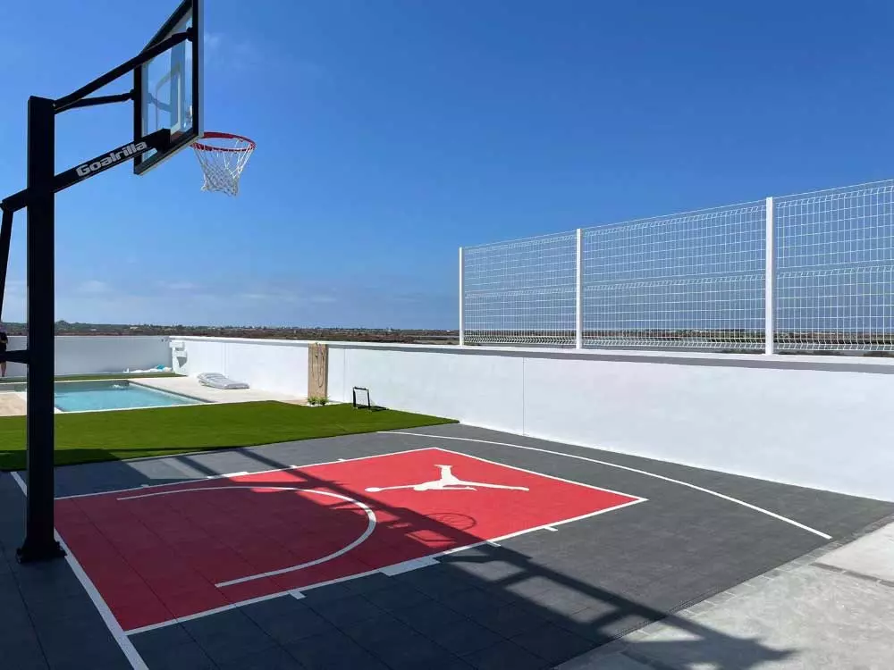 Pavimento exterior baloncesto